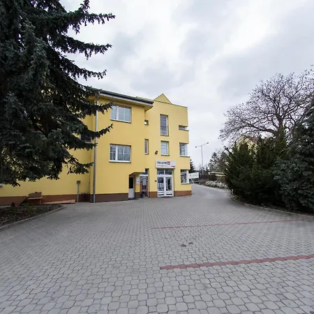 Apartman Lahovice, *